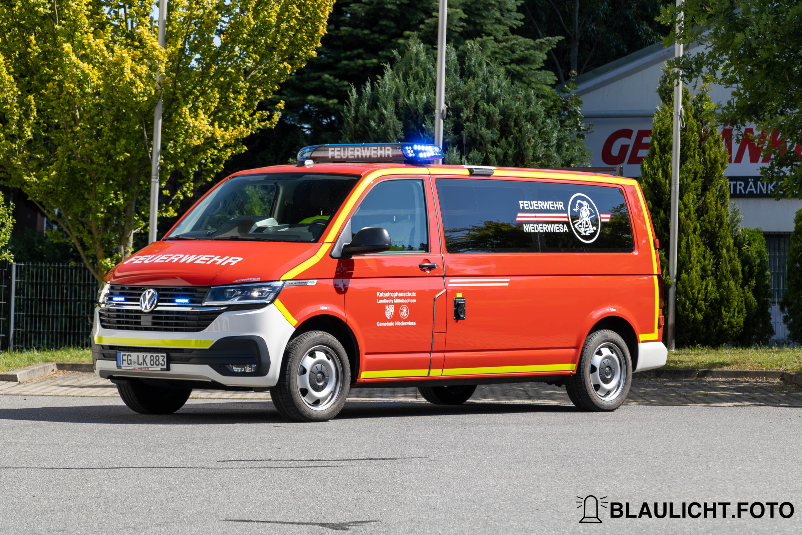 Der ELW der Freiwilligen Feuerwehr Niederwiesa von Vorne