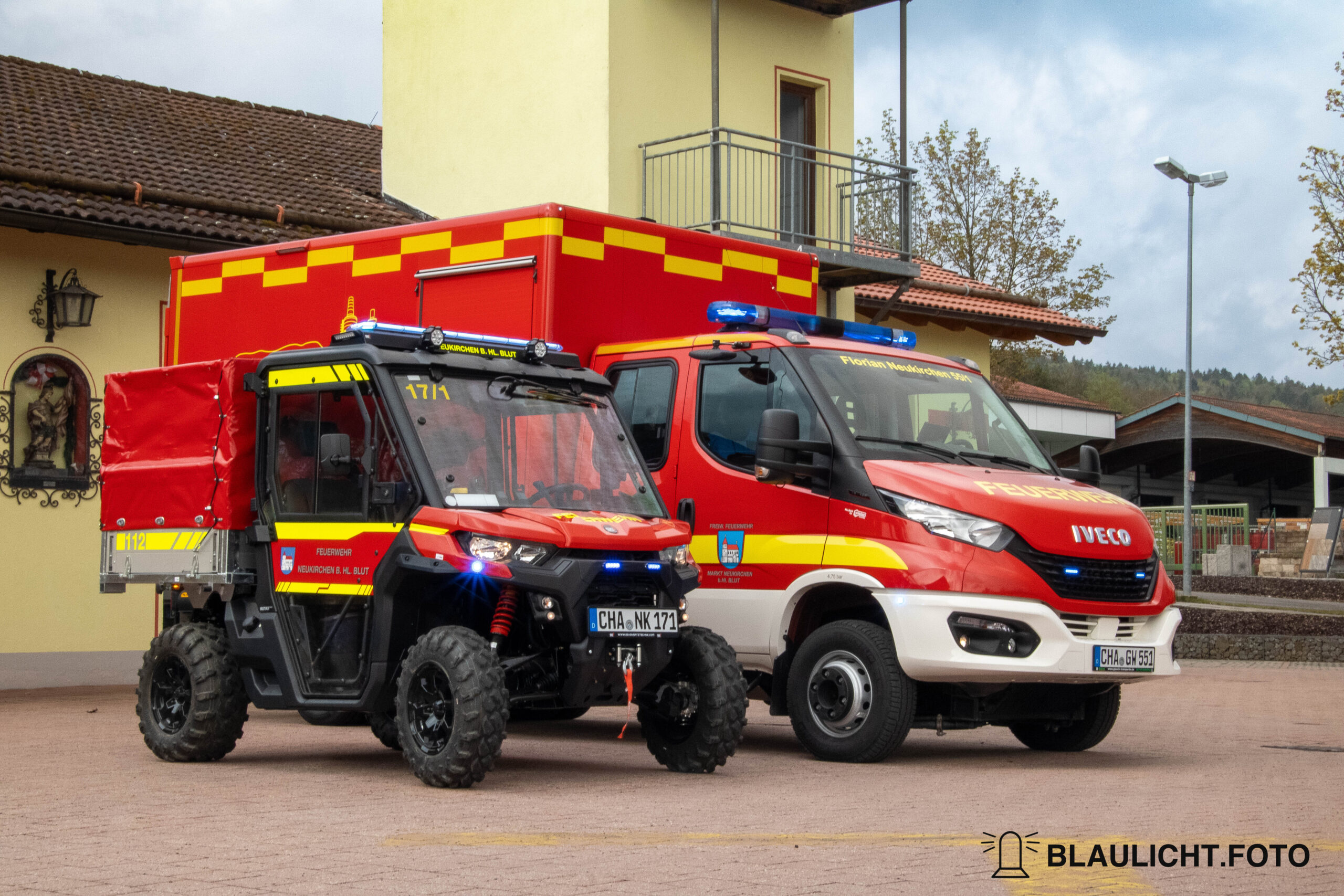 FFW-Neukrichen-b-hl-blut_UTV+GW-L_Gruppenbild-1